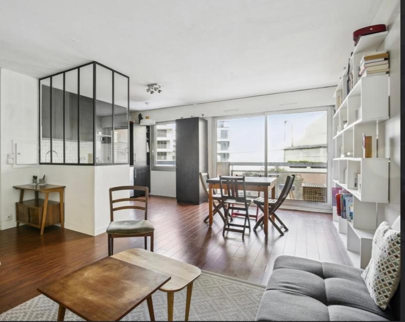 Paris : Appartement Familial Avec Parking Prive Clichy Exterior foto