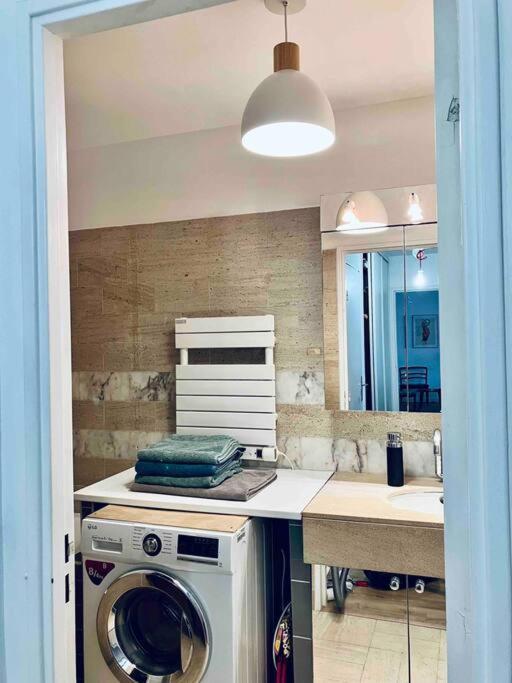 Paris : Appartement Familial Avec Parking Prive Clichy Exterior foto